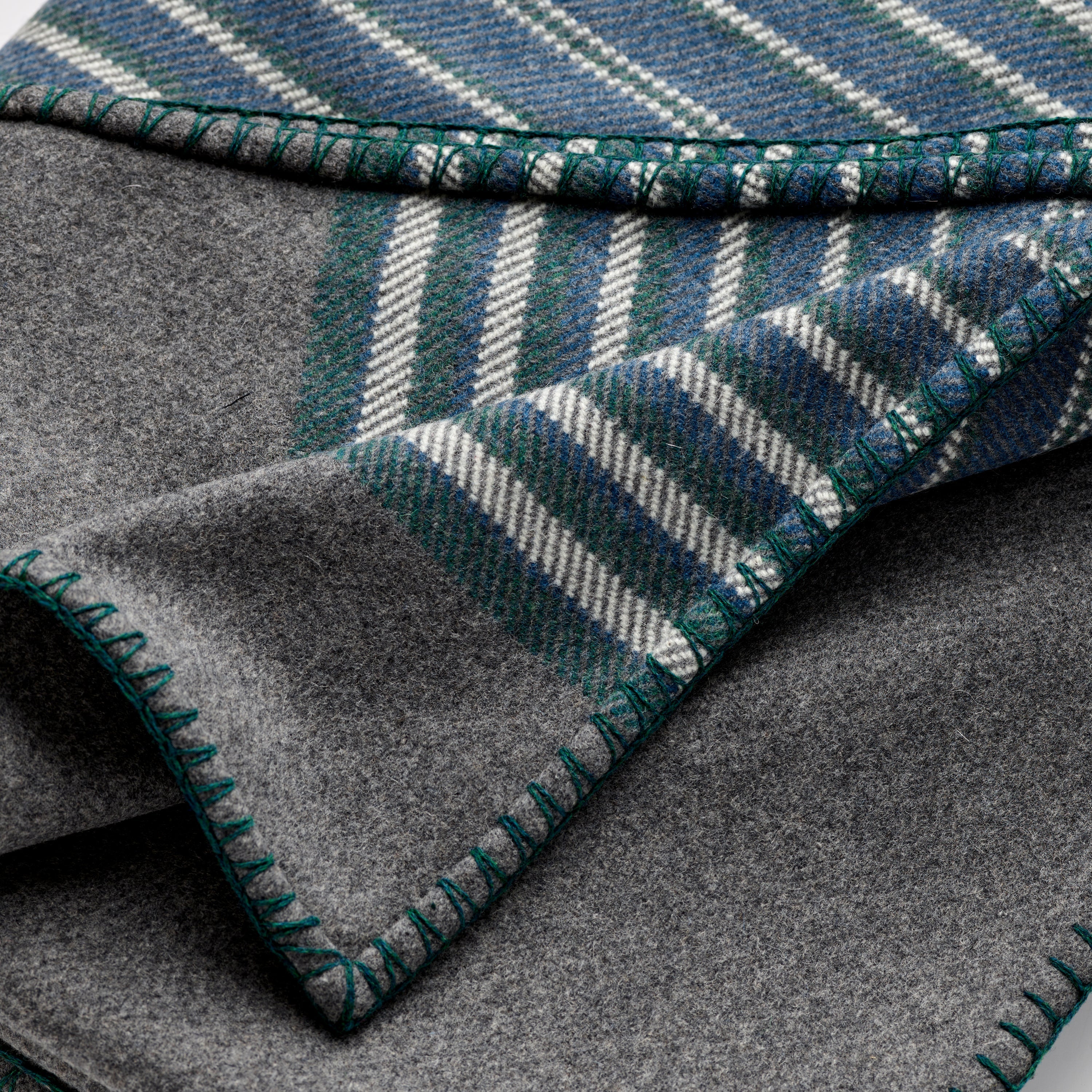 Fox Brothers Exmoor Stripe Throw in Grey