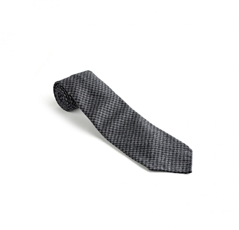 Charcoal Gunclub Fox Flannel Tie
