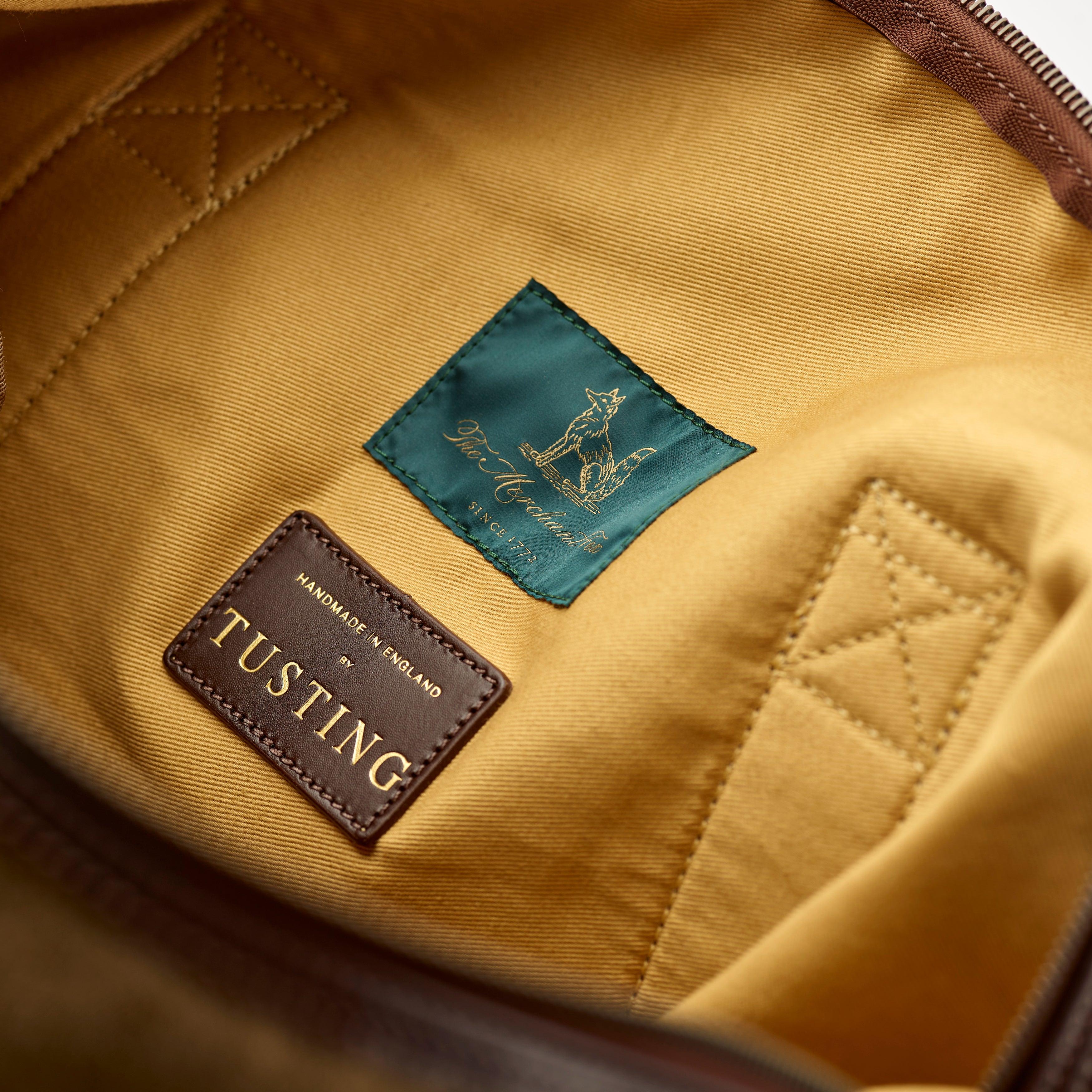 Fox Covert Cloth Olive Explorer Bag